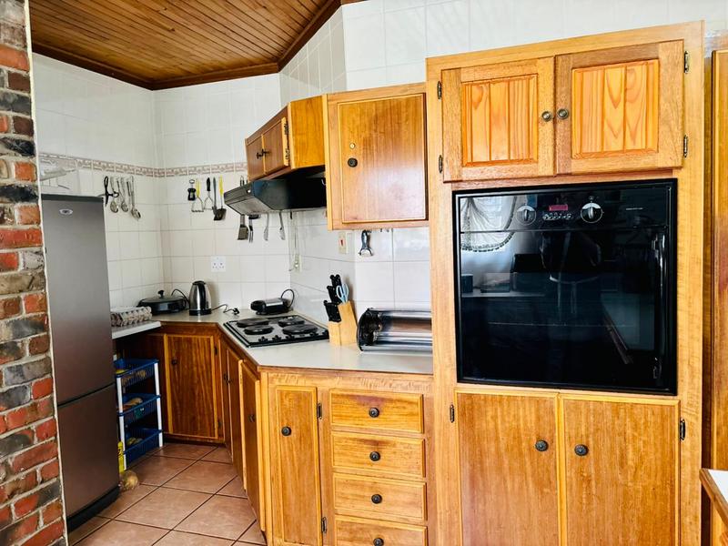 4 Bedroom Property for Sale in Pellissier Free State
